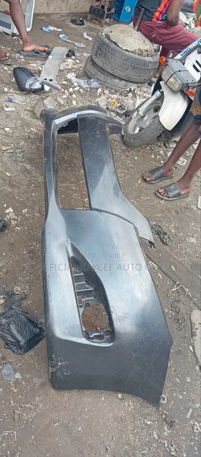 Matrix 2009 Front Bumper