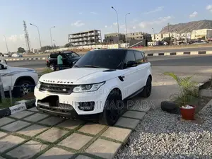 Land Rover Range Rover Sport HSE 4dr SUV 4WD (3.0L 6cyl S/C 8A) 2015
