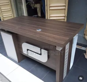 High Quality Imported Office Table Available to Pick Up