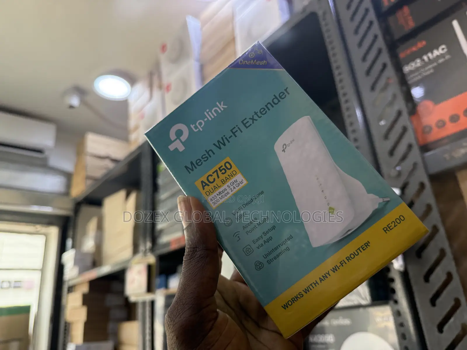 Re200 Dual Band Wifi Extender