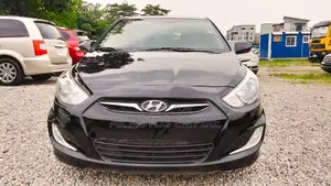Hyundai Accent SE Hatchback 2017 Black