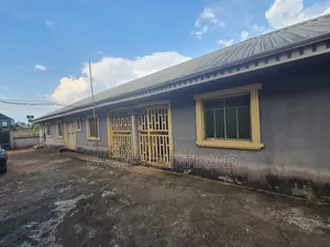 3bdrm Block of Flats in Amagba Community Gra, Benin City for sale
