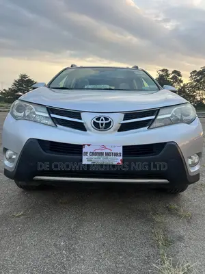 Toyota RAV4 Limited 4dr SUV AWD (2.5L 4cyl 6A) 2014 Silver