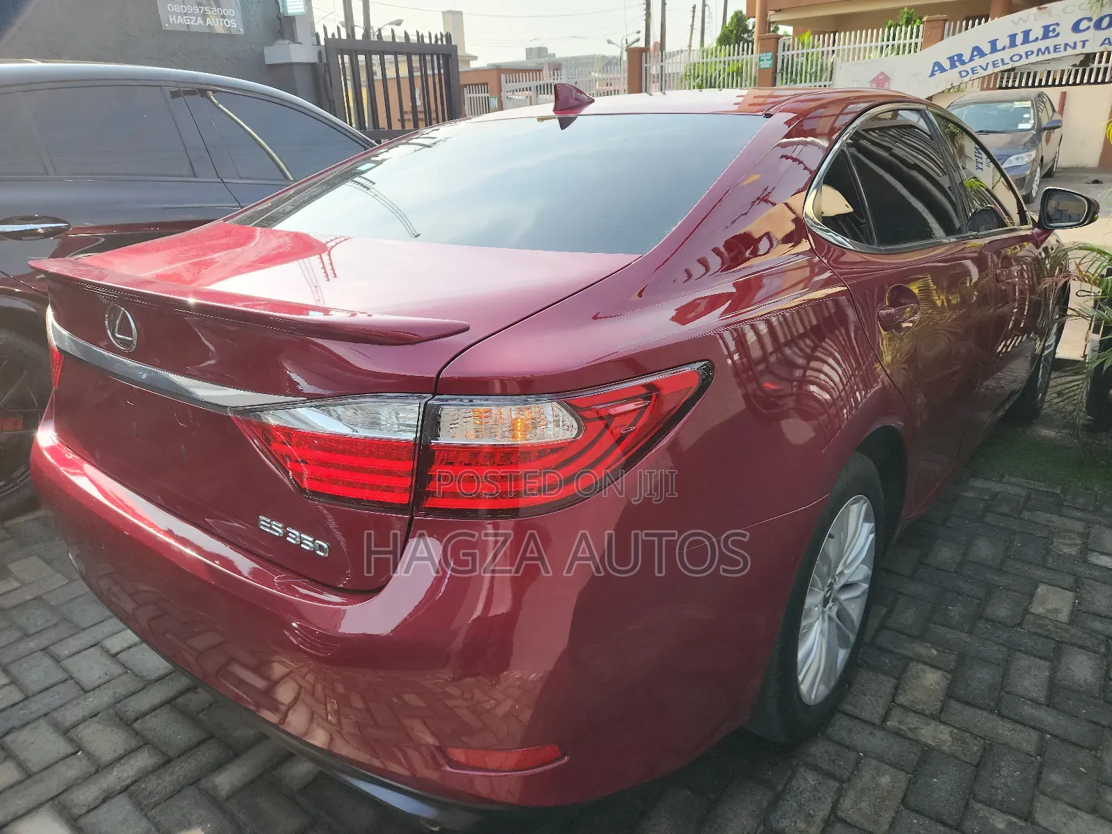 Lexus ES 350 FWD 2015 Red