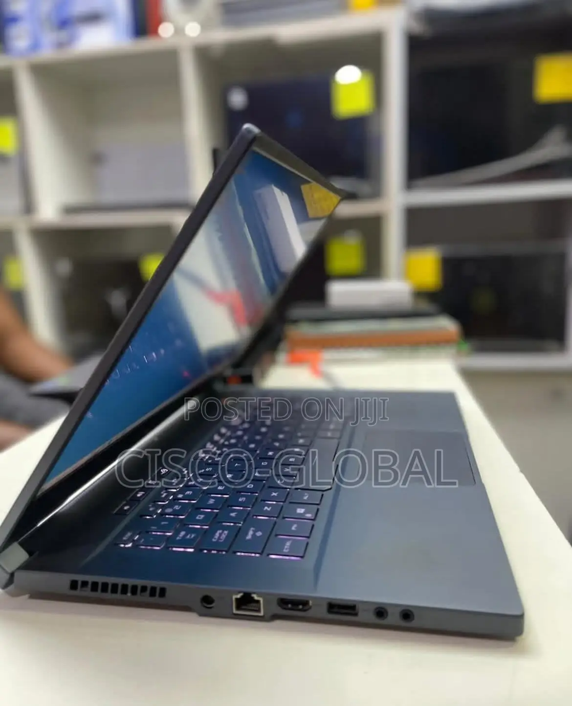 Laptop Asus ROG Zephyrus G16 16GB Intel Core I7 SSD 512GB