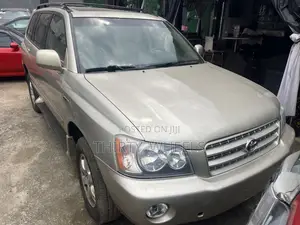 Toyota Highlander 2003 Gold