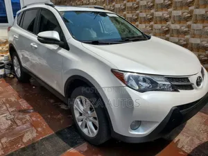 Toyota RAV4 Limited 4dr SUV (2.5L 4cyl 6A) 2014 White