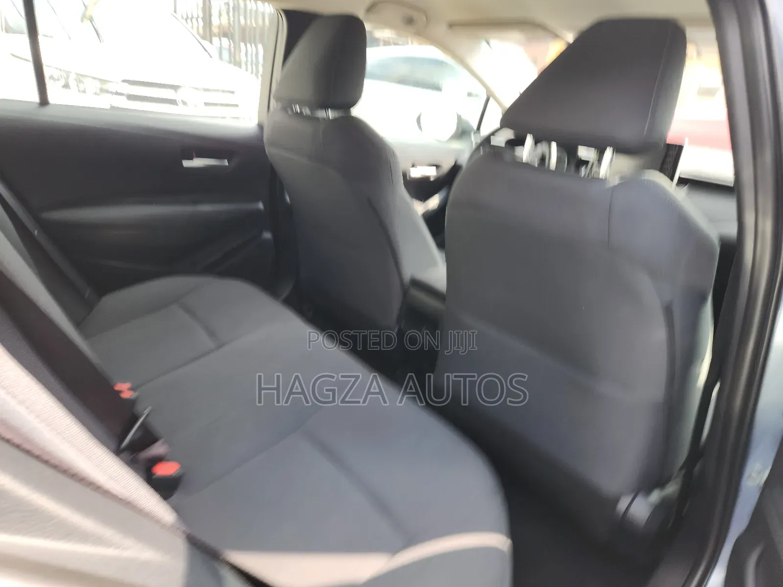 Toyota Corolla LE 2021 Blue