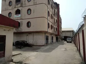 4 Storey Building - 9 Unit of 4 Bedroom Apartment for Sale