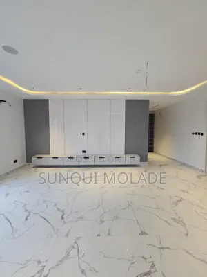 5bdrm Duplex in Lekki Phase 1 for sale