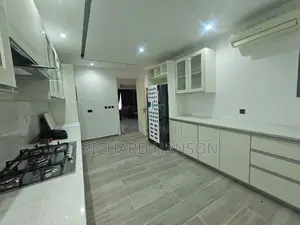 3bdrm Apartment in Old Ikoyi for rent