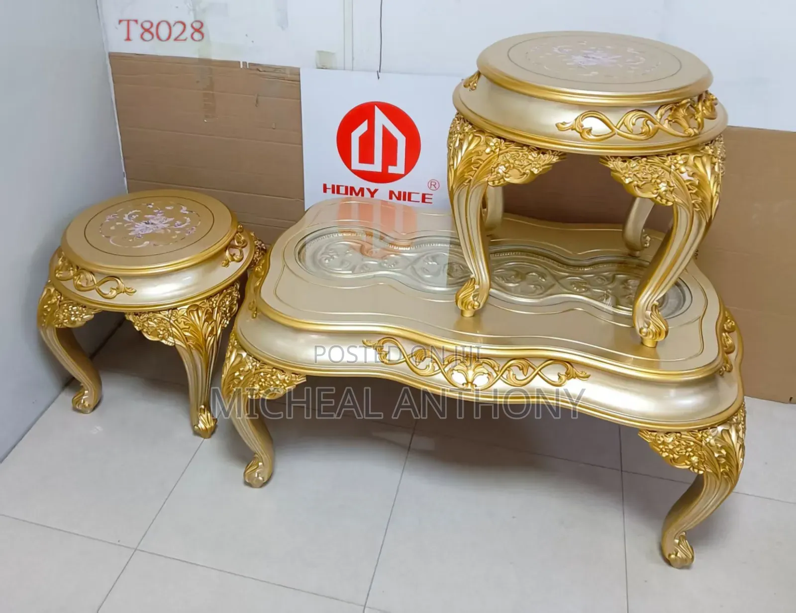 Executive Roya Design Centre Table With Two Side Stools