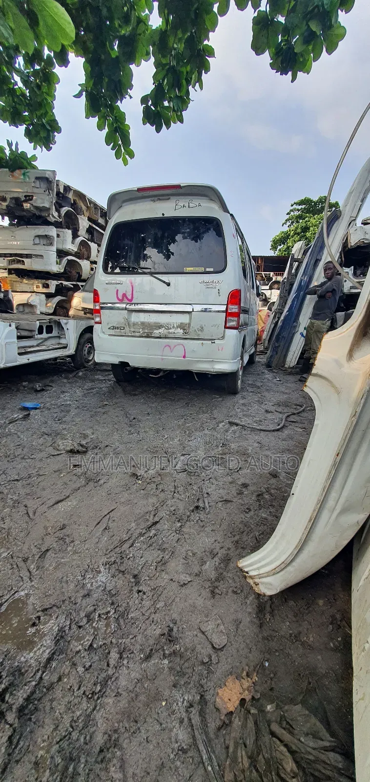 Suzuki APV Minibus 2010 White