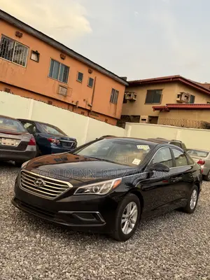 Hyundai Sonata Base Sedan FWD (2.4L 4cyl 6A) 2016 Black