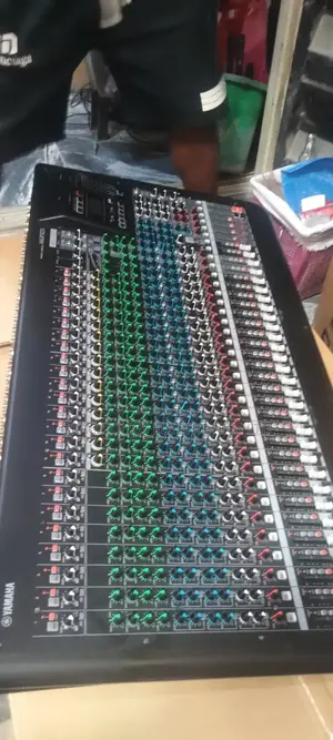 MGP-32 Yamaha Mixers