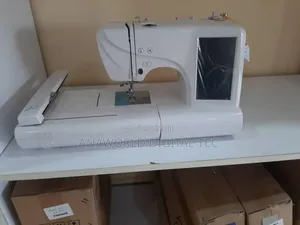 Es5 Yinghe 200x300mm Embroidery Machine