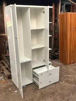 6ft X 4ft Wardrobe. White Color With Mirror