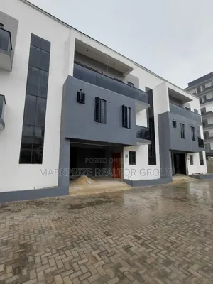 4bdrm Duplex in Lekki Phase 1 for sale