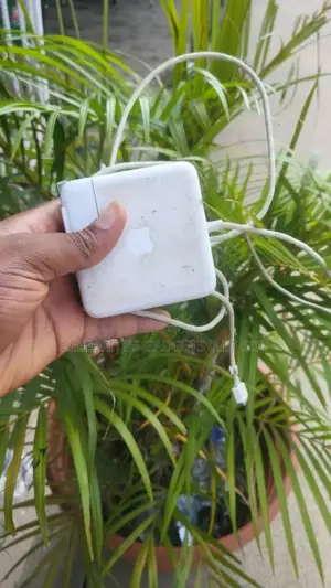 Macbook Pro 2012 Charger