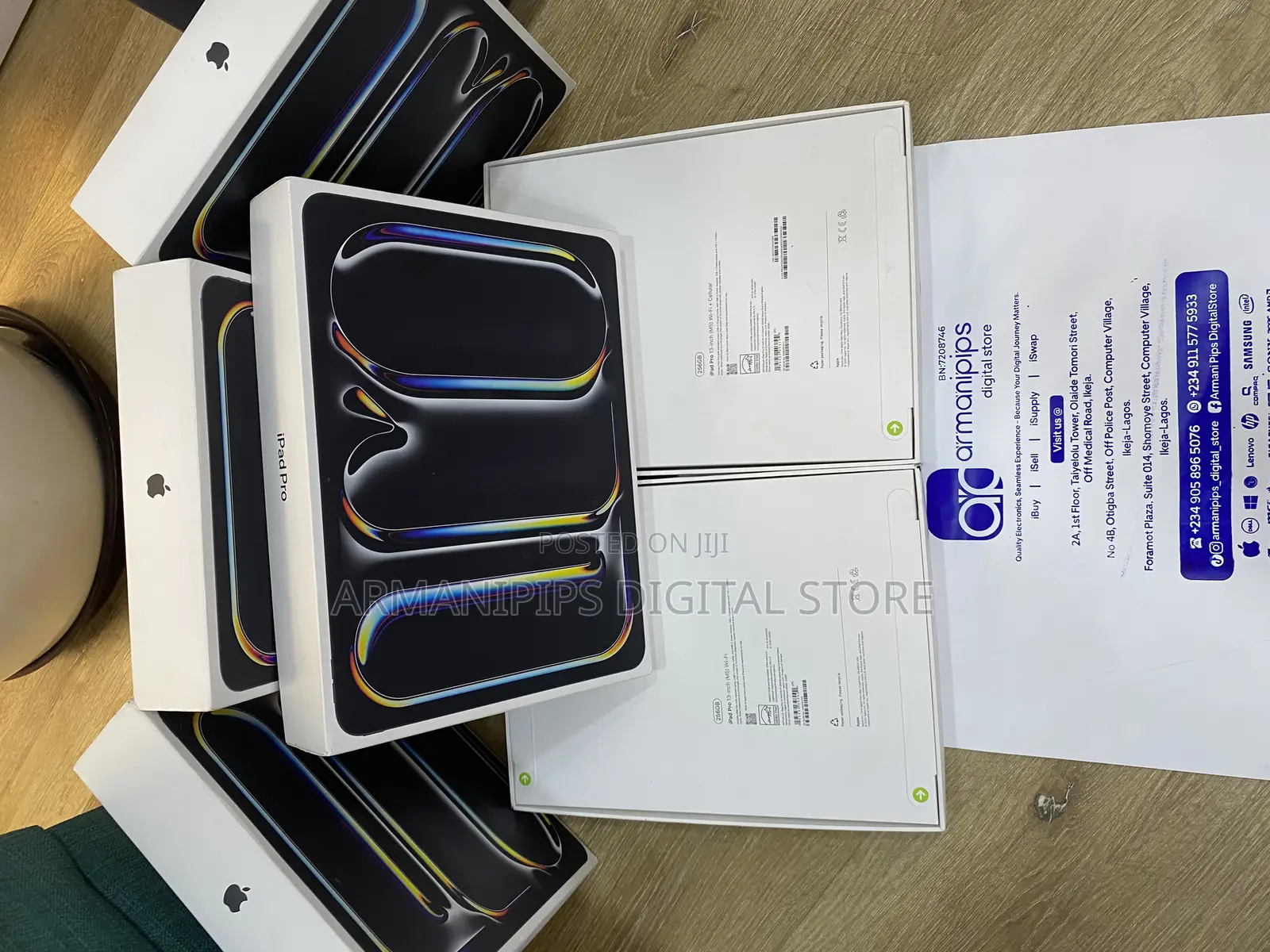 New Apple iPad Pro 13 (2025) 256 GB