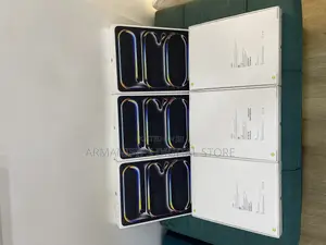 New Apple iPad Pro 13 (2025) 256 GB