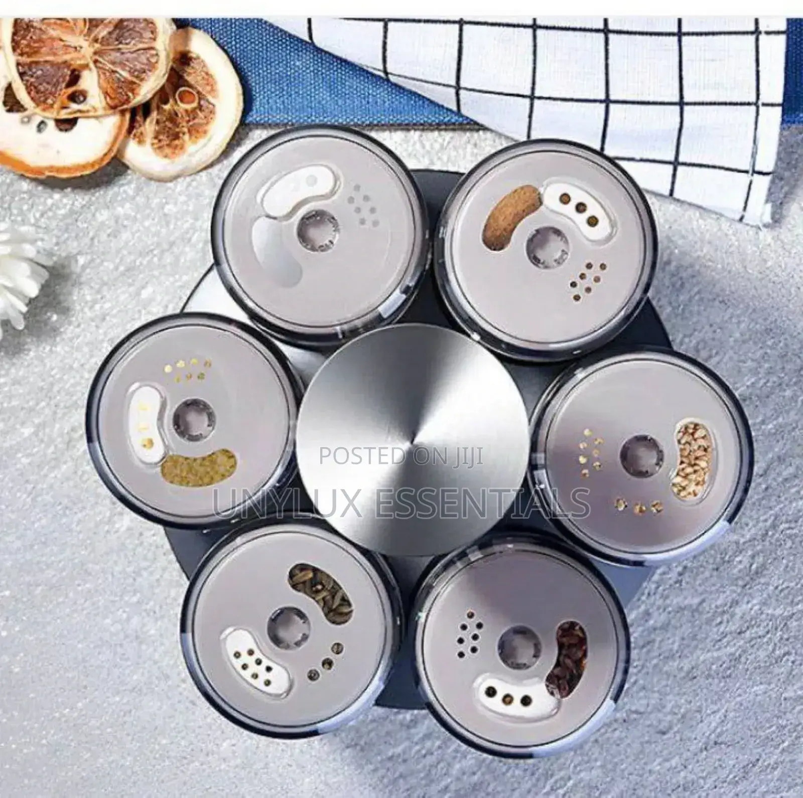 360 Degrees Rotating Spices Rack With 6 Bottles