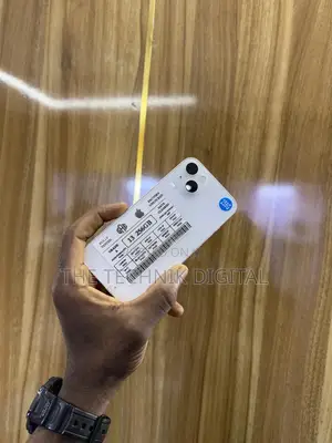 Apple iPhone 13 256 GB White