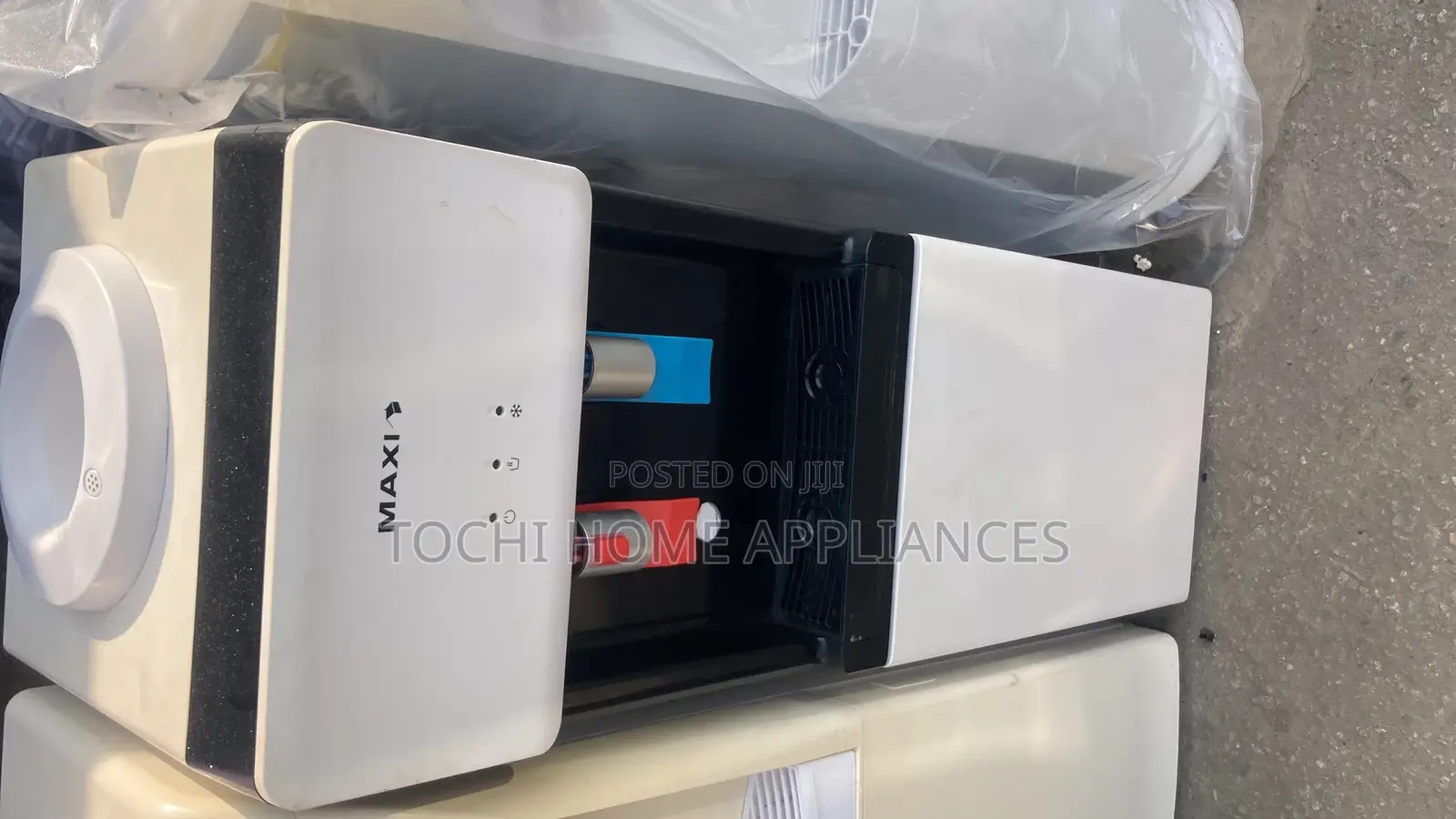 Maxi Water Dispenser