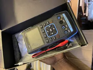 Oscilloscopes and Multimeter
