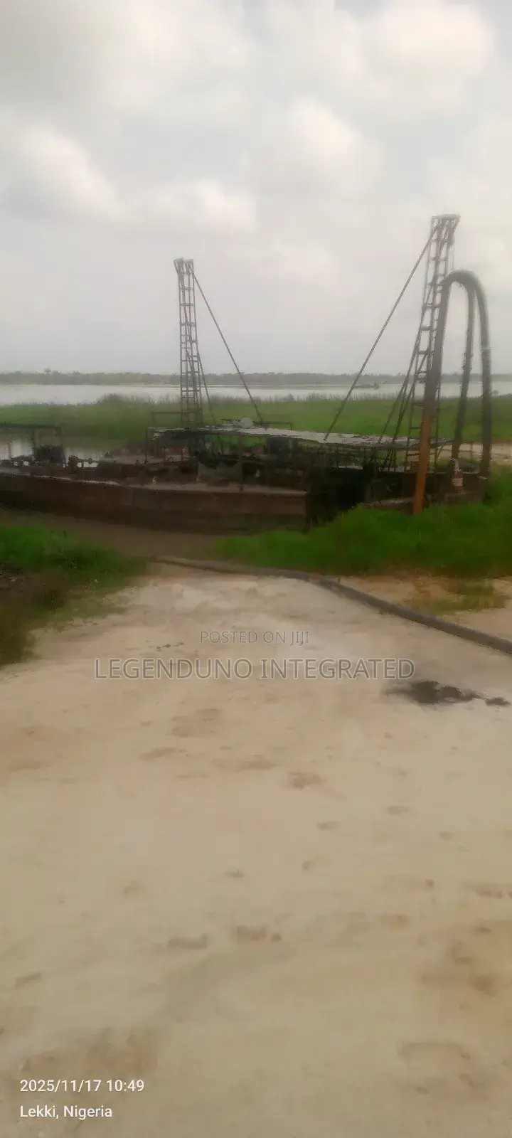 Dredging Machine