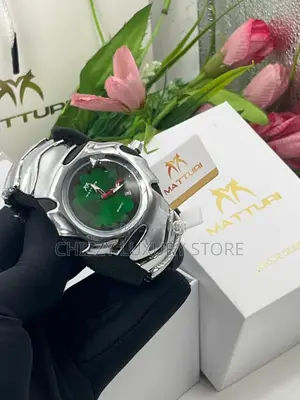 Matturi Quality Men Chain Strap Wristwatch