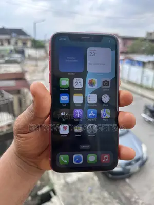 Apple iPhone XR 64 GB Red