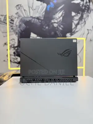Laptop Asus ROG Strix G16 G614 32GB AMD Ryzen 9 SSD 1T