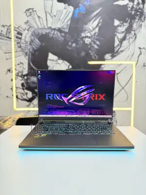 Laptop Asus ROG Strix G16 G614 32GB AMD Ryzen 9 SSD 1T