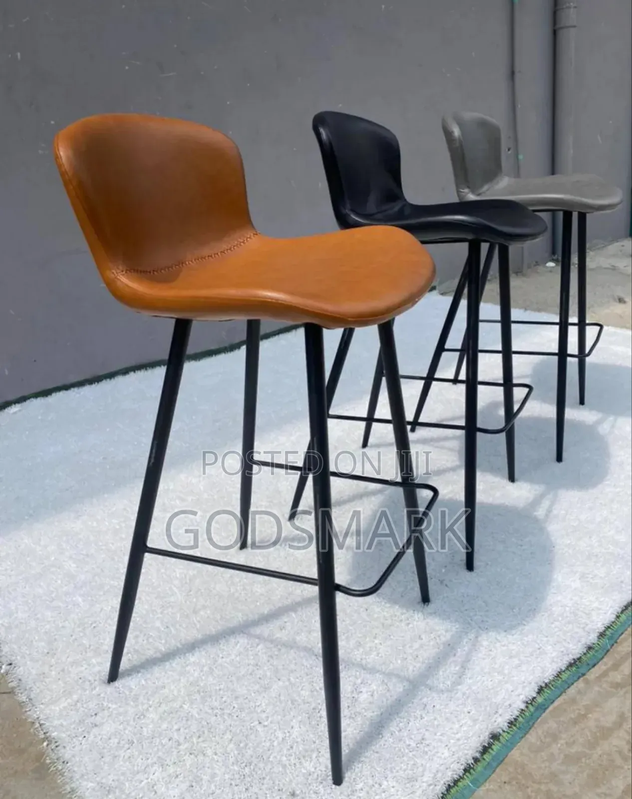 Leather Bar Sto