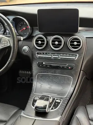 Mercedes-Benz GLC-Class 2017 Red