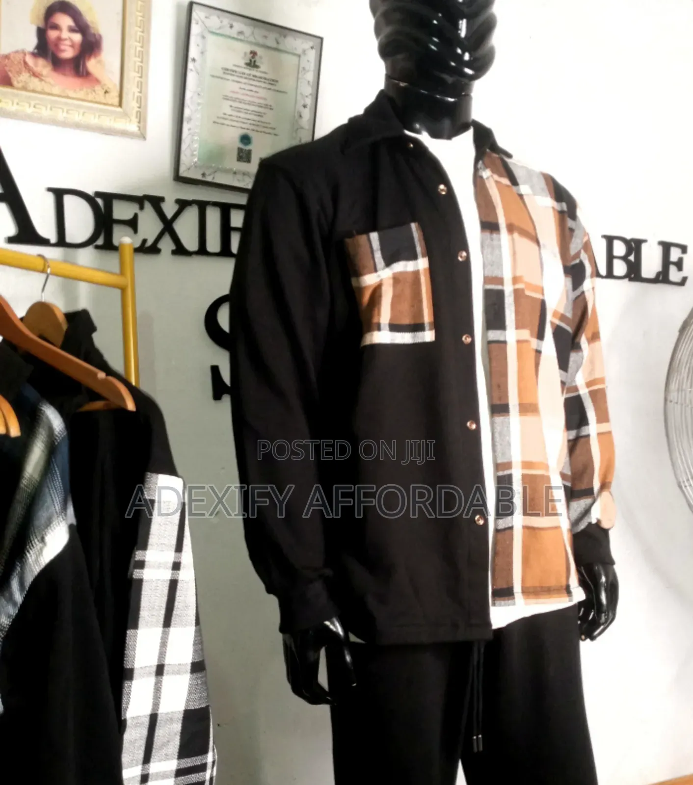 Checkers Two Pieces Wears