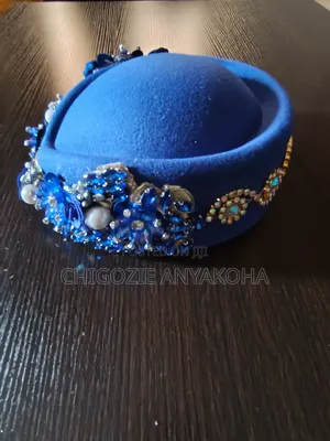 Female Head Wears- Facinators.