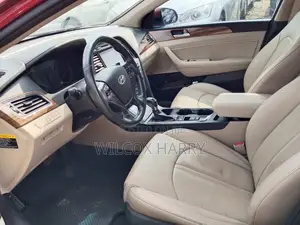 Hyundai Sonata Limited Sedan FWD (2.4L 4cyl 6A) 2016 Red