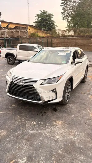 Lexus RX 350 FWD 2017 White
