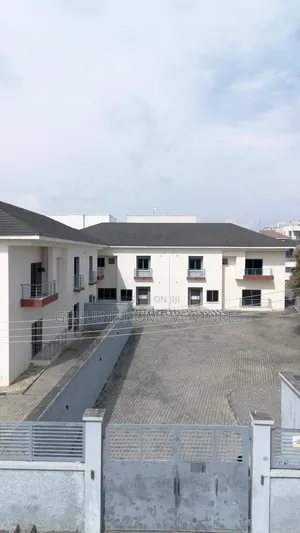 20bdrm Duplex in Lekki Phase 1 for sale