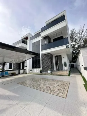 5bdrm Duplex in Lekki County Home, Ikota for sale