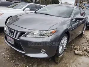 Lexus ES 350 FWD 2013 Gray