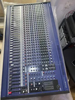 Yamaha Mg32 Channels Mixer Console Yamaha