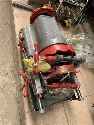 Electric Pipe Threading Machine