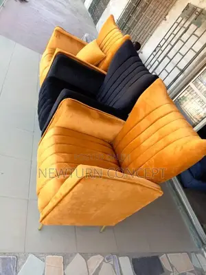 Single Couches