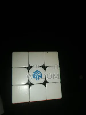 Gan 356 M Rubix Cube