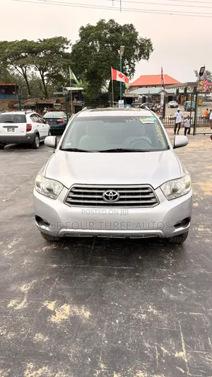 Toyota Highlander Sport 2010 Silver