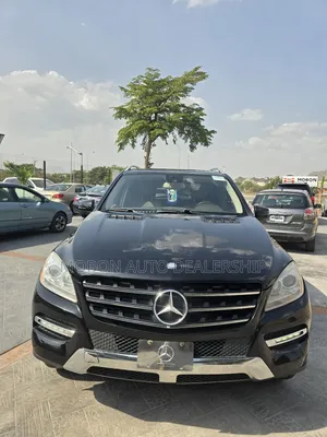 Mercedes-Benz M Class ML350 4MATIC 4dr SUV AWD (3.5L 6cyl 7A) 2015