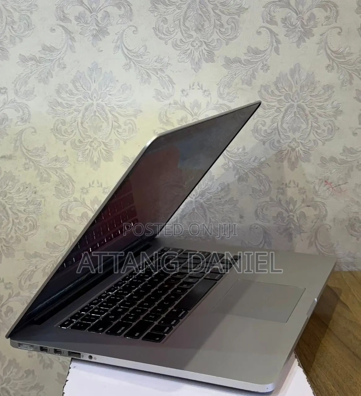 Laptop Apple MacBook Pro 2015 16GB Intel Core I7 SSD 512GB